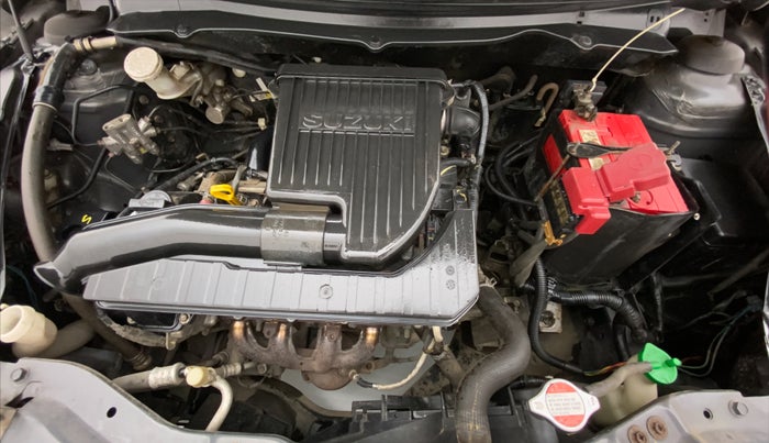 2017 Maruti Swift VXI, Petrol, Manual, 99,645 km, Open Bonet