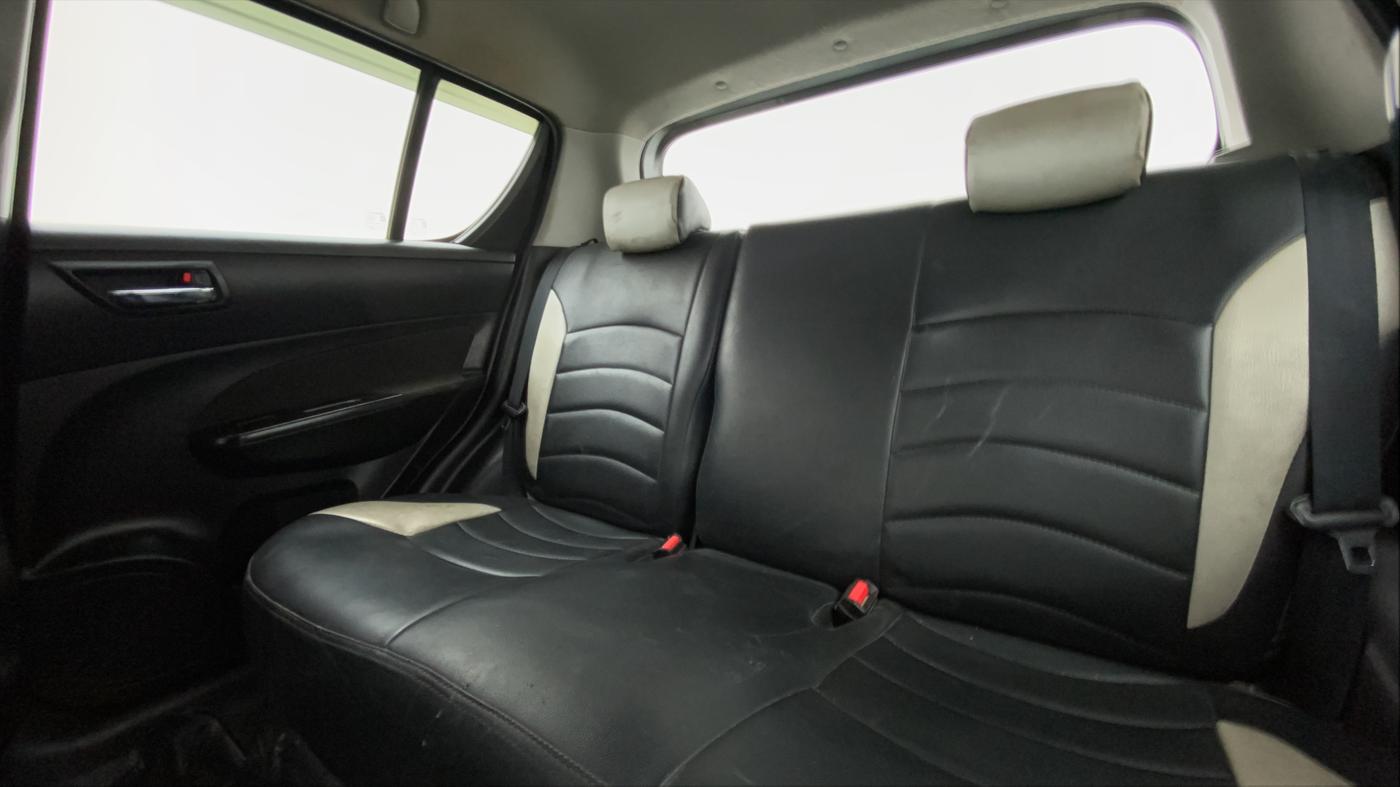 2017 Maruti Swift VXI, Petrol, Manual, 99,645 km, Right Side Rear Door Cabin