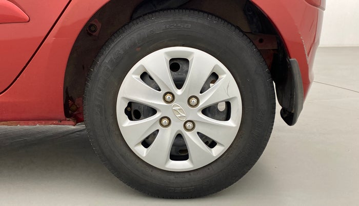 2013 Hyundai i10 SPORTZ 1.2, Petrol, Manual, 29,224 km, Left Rear Wheel