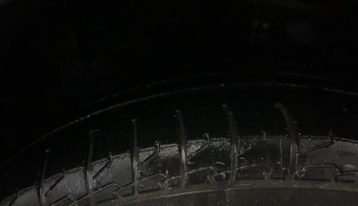 2022 Maruti S Cross SIGMA 1.5, Petrol, Manual, 69,882 km, Left Front Tyre Tread