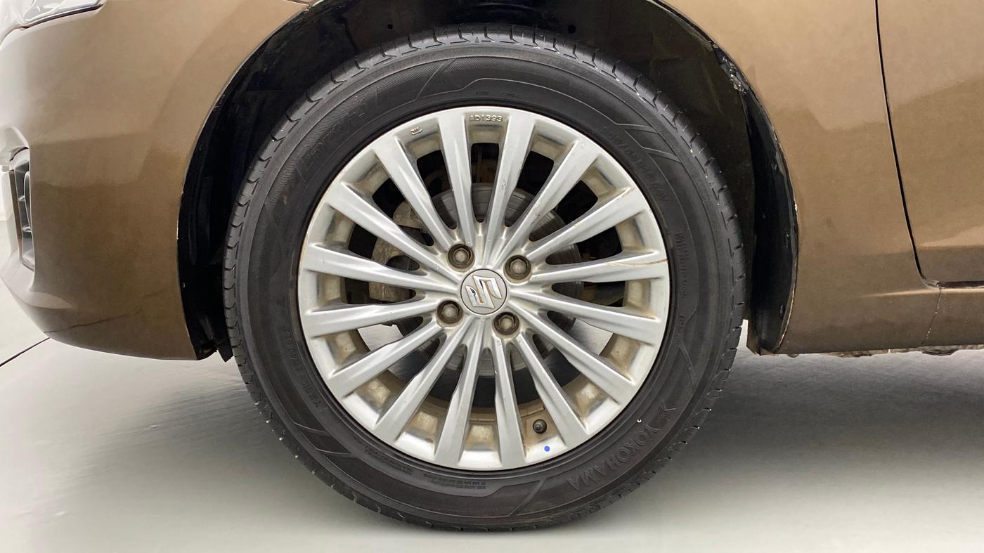 2016 Maruti Ciaz ZXI+ AT, Petrol, Automatic, 69,482 km, Left Front Wheel