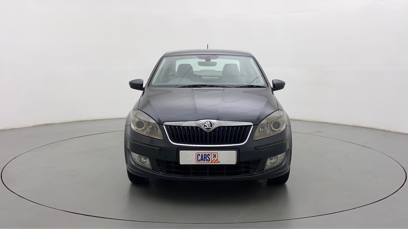 2016 Skoda Rapid 1.6 MPI STYLE AT, Petrol, Automatic, 41,248 km, Front
