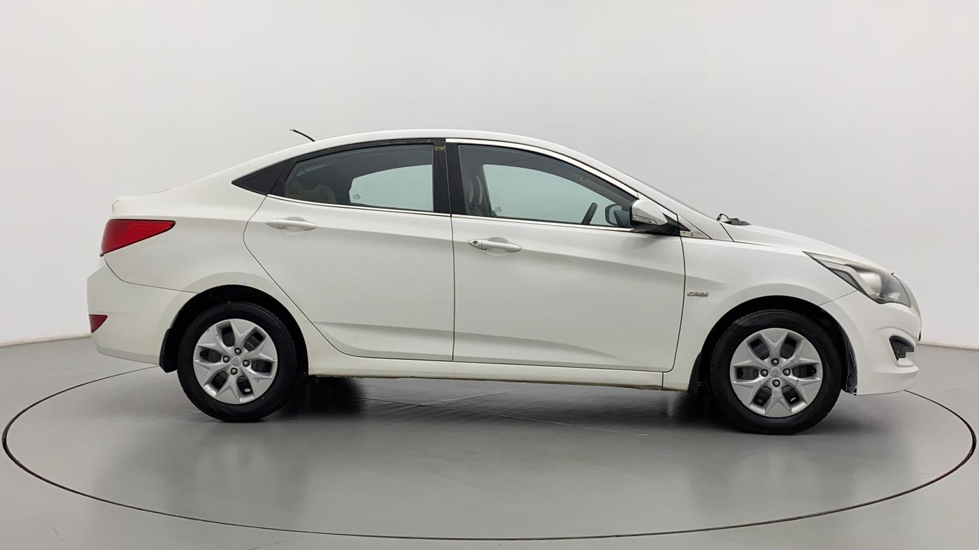 2017 Hyundai Verna 1.6 CRDI S, Diesel, Manual, 98,945 km, Right Side View