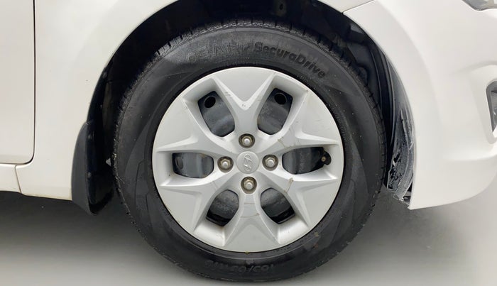 2017 Hyundai Verna 1.6 CRDI S, Diesel, Manual, 98,945 km, Right Front Wheel