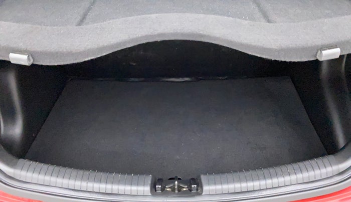 2019 Hyundai Grand i10 SPORTZ 1.2 KAPPA VTVT, Petrol, Manual, 48,917 km, Boot Inside