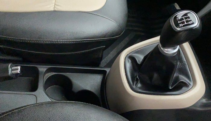 2019 Hyundai Grand i10 SPORTZ 1.2 KAPPA VTVT, Petrol, Manual, 48,917 km, Gear Lever