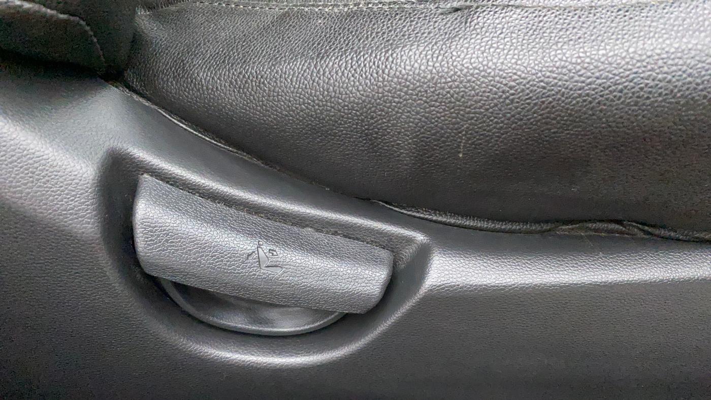 2019 Hyundai Grand i10 SPORTZ 1.2 KAPPA VTVT, Petrol, Manual, 48,917 km, Driver Side Adjustment Panel