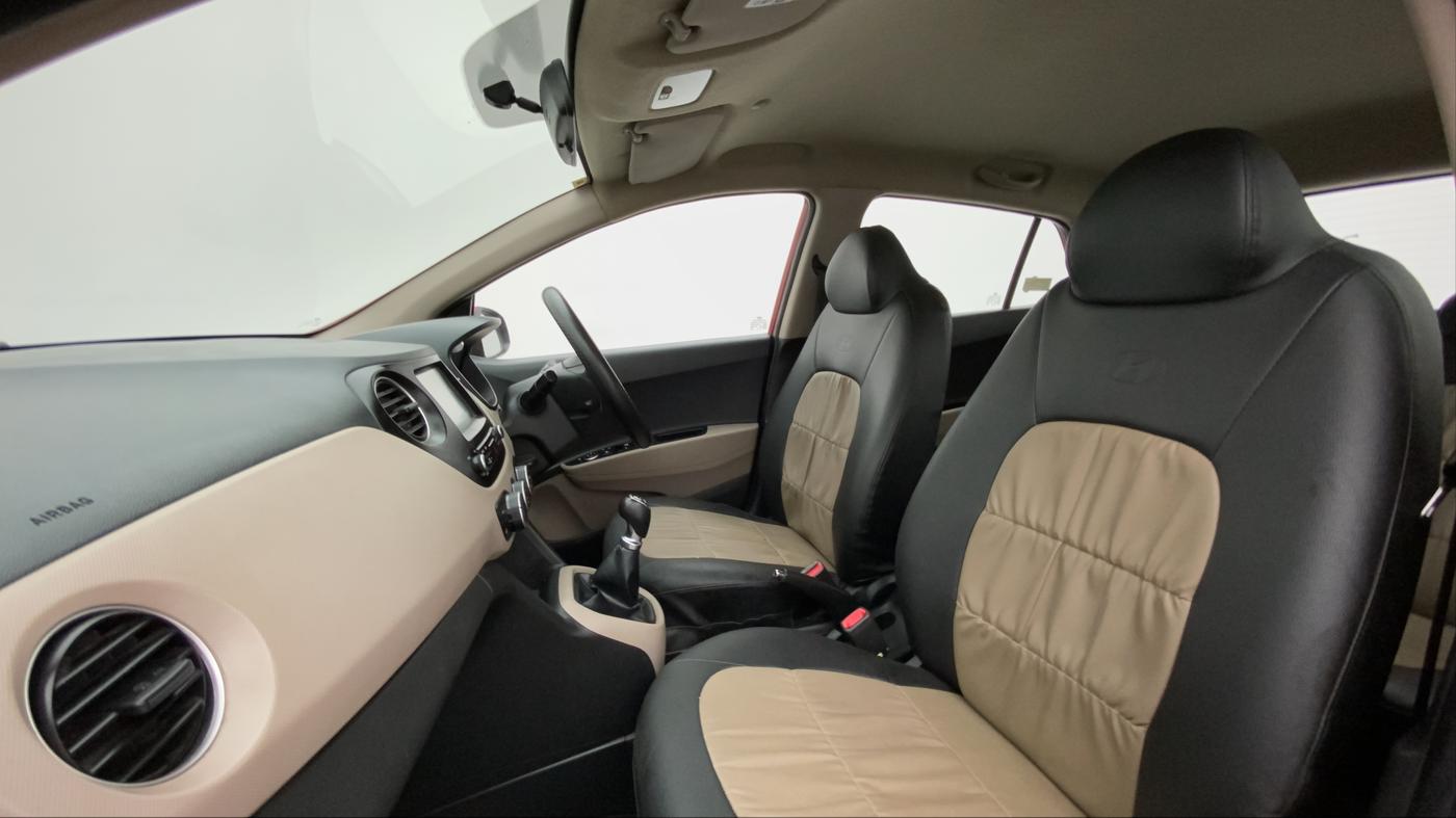 2019 Hyundai Grand i10 SPORTZ 1.2 KAPPA VTVT, Petrol, Manual, 48,917 km, Right Side Front Door Cabin