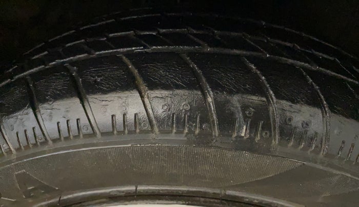 2019 Maruti Celerio VXI, Petrol, Manual, 18,713 km, Right Front Tyre Tread