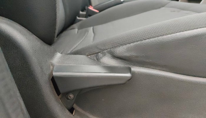 2018 Tata Tiago XE PETROL, Petrol, Manual, 62,656 km, Driver Side Adjustment Panel