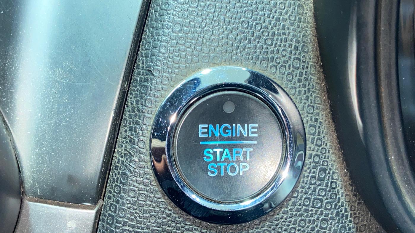 2021 Ford Ecosport TITANIUM 1.5L DIESEL, Diesel, Manual, 1,48,365 km, Keyless Start/ Stop Button