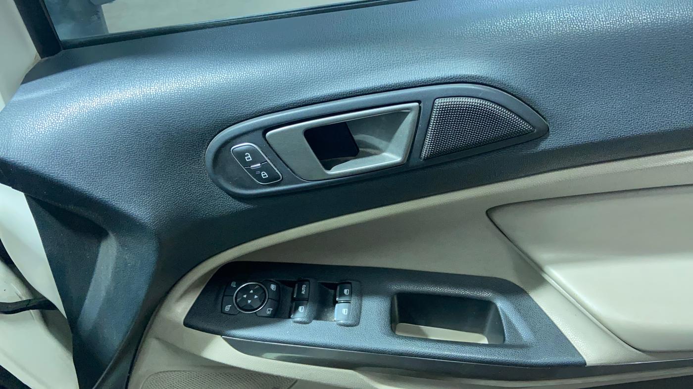 2021 Ford Ecosport TITANIUM 1.5L DIESEL, Diesel, Manual, 1,48,365 km, Driver Side Door Panels Control