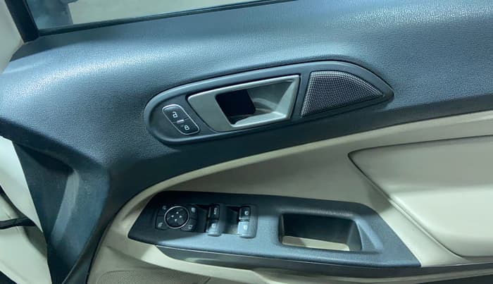2021 Ford Ecosport TITANIUM 1.5L DIESEL, Diesel, Manual, 1,48,365 km, Driver Side Door Panels Control