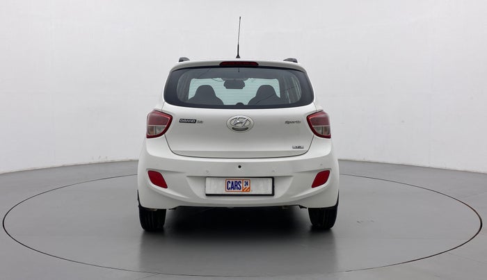2016 Hyundai Grand i10 SPORTZ 1.2 KAPPA VTVT, CNG, Manual, 66,284 km, Back/Rear
