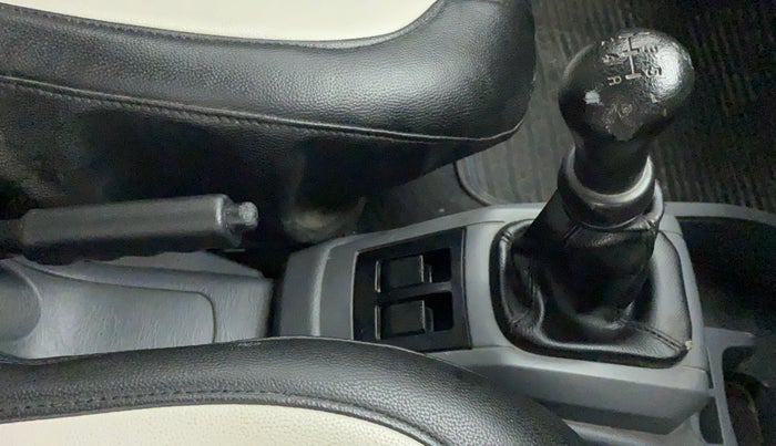 2015 Maruti Alto 800 VXI, Petrol, Manual, 45,209 km, Gear Lever