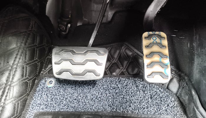 2020 KIA SELTOS GTX PLUS AT 1.5 DIESEL, Diesel, Automatic, 1,04,648 km, Pedals