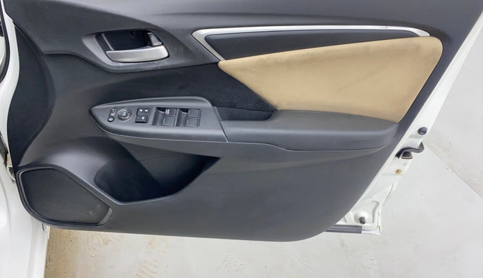 2018 Honda Jazz 1.2L I-VTEC VX CVT, Petrol, Automatic, 54,675 km, Driver Side Door Panels Control