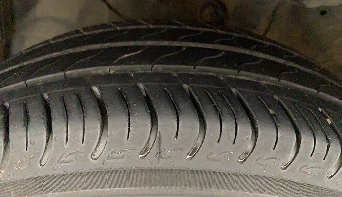 2023 Honda Amaze 1.2L I-VTEC VX CVT, Petrol, Automatic, 13,329 km, Left Front Tyre Tread