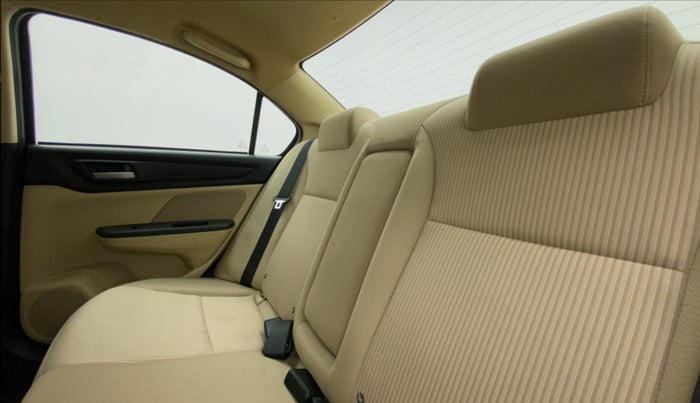 2023 Honda Amaze 1.2L I-VTEC VX CVT, Petrol, Automatic, 13,329 km, Right Side Rear Door Cabin