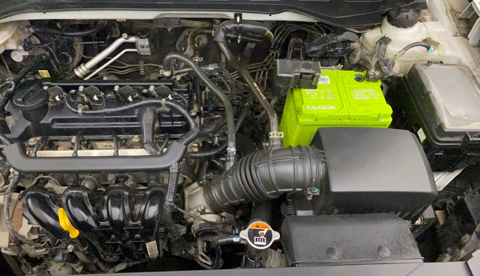 2021 Hyundai VENUE S+ 1.2, Petrol, Manual, 34,447 km, Engine View - Left