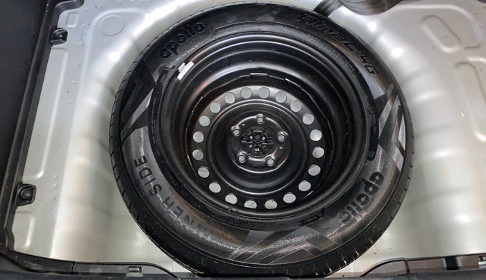 2021 Hyundai VENUE S+ 1.2, Petrol, Manual, 34,447 km, Spare Tyre