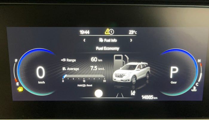 2023 Mahindra XUV700 AX 7 LUXURY P AT 7 STR, Petrol, Automatic, 14,877 km, Odometer Image