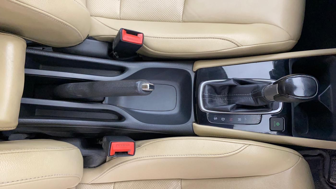 2021 Honda City 1.5L I-VTEC ZX CVT, Petrol, Automatic, 80,475 km, Gear Lever