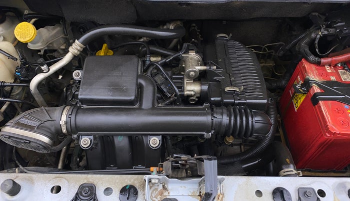 2020 Renault TRIBER RXZ AMT, Petrol, Automatic, 55,886 km, Engine View