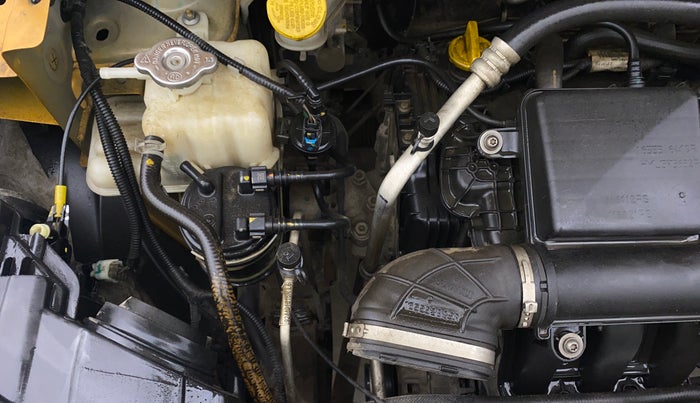 2020 Renault TRIBER RXZ AMT, Petrol, Automatic, 55,886 km, Engine View - Right