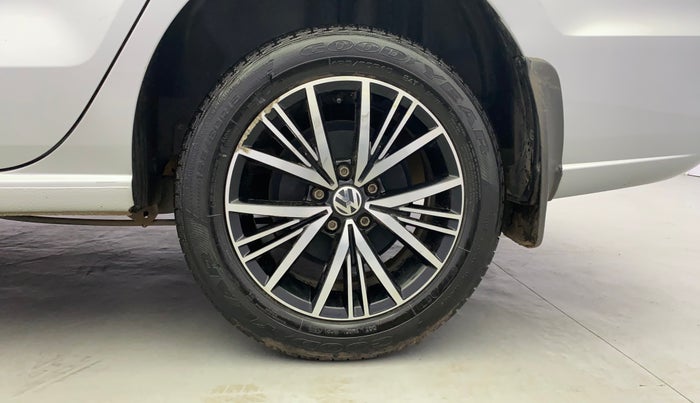 2018 Volkswagen Vento HIGHLINE 1.6 MPI, Petrol, Manual, 47,476 km, Left Rear Wheel