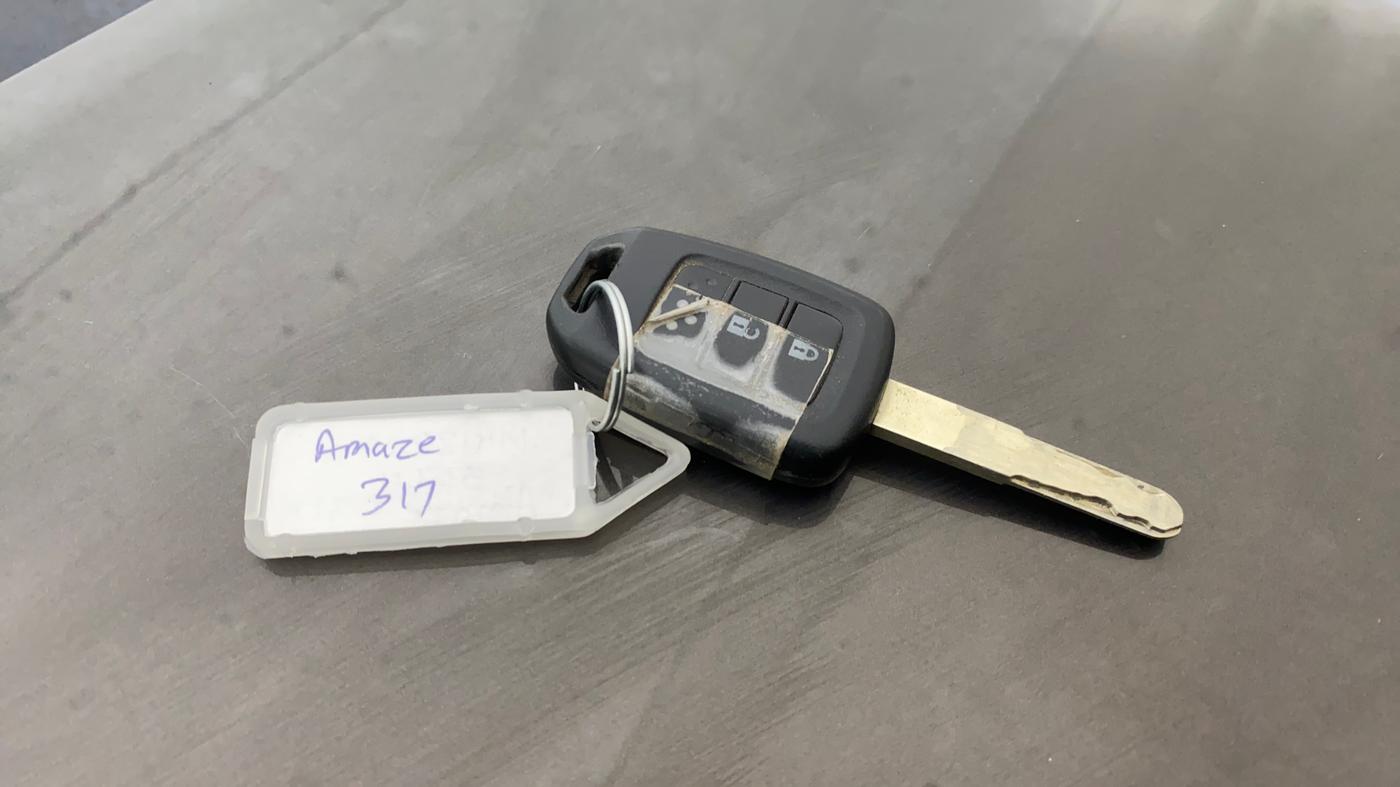 2018 Honda Amaze 1.2L I-VTEC S CVT, CNG, Automatic, 68,638 km, Key Close Up