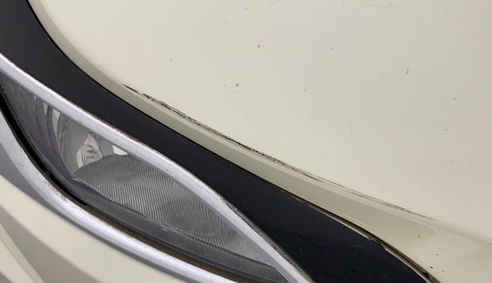2016 Mahindra XUV500 W10 AT, Diesel, Automatic, 85,039 km, Front bumper - Minor scratches