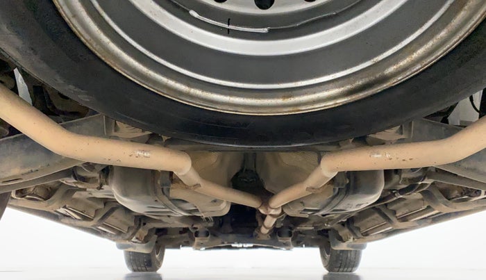 2016 Mahindra XUV500 W10 AT, Diesel, Automatic, 85,039 km, Rear Underbody