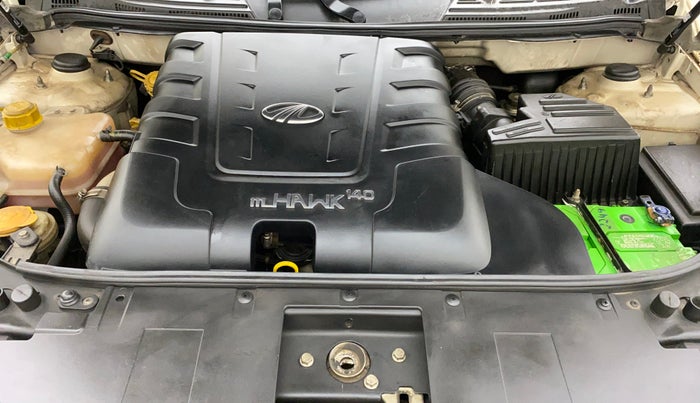 2016 Mahindra XUV500 W10 AT, Diesel, Automatic, 85,039 km, Open Bonet