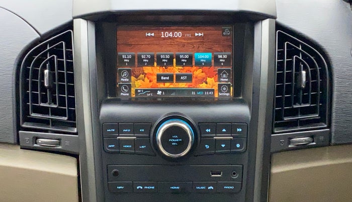 2016 Mahindra XUV500 W10 AT, Diesel, Automatic, 85,039 km, Infotainment System