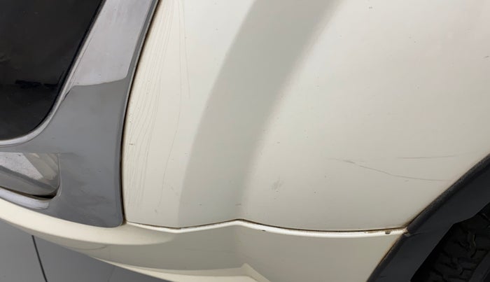 2016 Mahindra XUV500 W10 AT, Diesel, Automatic, 85,039 km, Left fender - Minor scratches