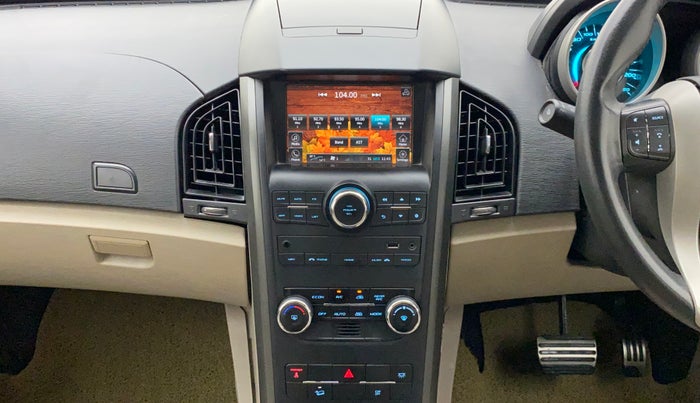 2016 Mahindra XUV500 W10 AT, Diesel, Automatic, 85,039 km, Air Conditioner