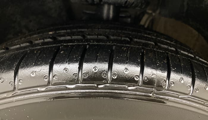 2017 Volkswagen Polo GT TSI AT, Petrol, Automatic, 57,634 km, Left Front Tyre Tread