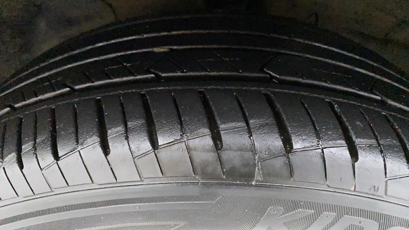 2019 Hyundai Verna 1.6 SX VTVT (O), Petrol, Manual, 16,081 km, Left Front Tyre Tread