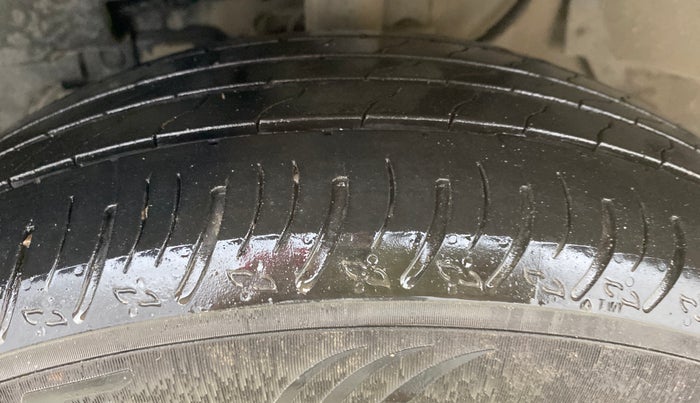 2020 Tata NEXON XM PETROL, Petrol, Manual, 30,947 km, Left Front Tyre Tread