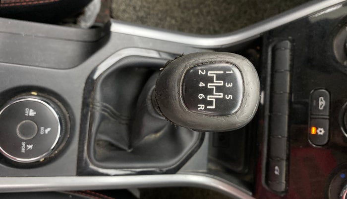 2020 Tata NEXON XM PETROL, Petrol, Manual, 30,947 km, Gear Lever