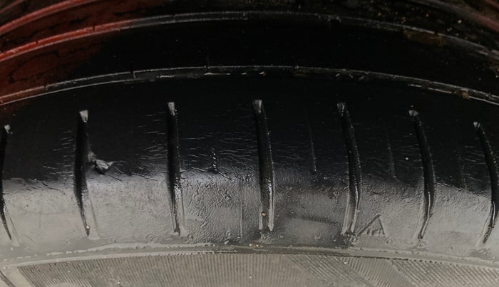 2017 Maruti Baleno ALPHA CVT PETROL 1.2, Petrol, Automatic, 63,780 km, Left Rear Tyre Tread