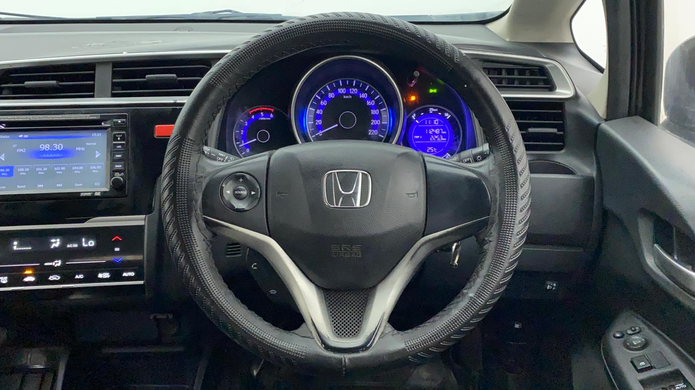 2016 Honda Jazz 1.5L I-DTEC VX, Diesel, Manual, 1,12,486 km, Steering Wheel Close Up