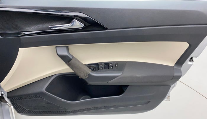 2022 Skoda SLAVIA AMBITION 1.0L TSI AT, Petrol, Automatic, 7,793 km, Driver Side Door Panels Control