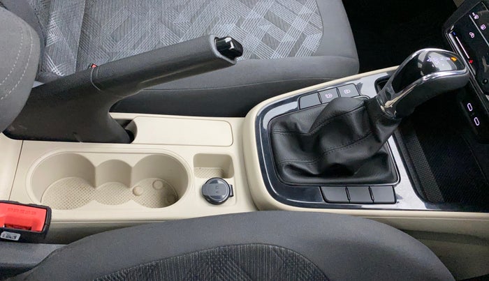 2022 Skoda SLAVIA AMBITION 1.0L TSI AT, Petrol, Automatic, 7,793 km, Gear Lever