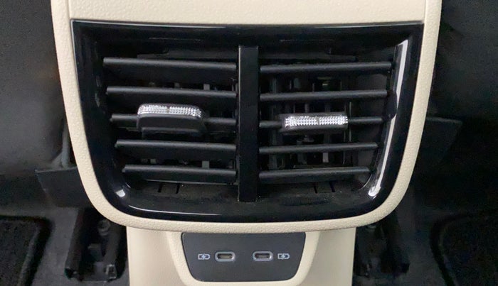 2022 Skoda SLAVIA AMBITION 1.0L TSI AT, Petrol, Automatic, 7,793 km, Rear AC Vents