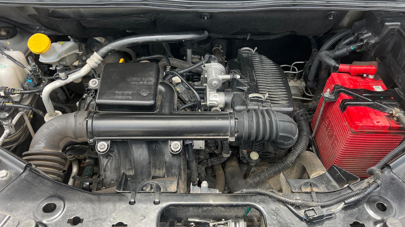 2022 Nissan MAGNITE XV MT, Petrol, Manual, 54,034 km, Engine View