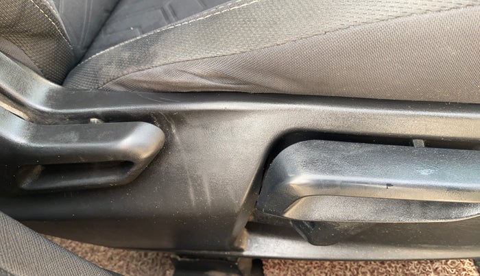 2021 Tata NEXON XZ PLUS (O) PETROL, Petrol, Manual, 87,615 km, Driver Side Adjustment Panel