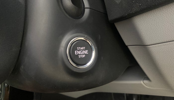 2024 Skoda KUSHAQ STYLE 1.5L TSI MT, Petrol, Manual, 17,357 km, Keyless Start/ Stop Button