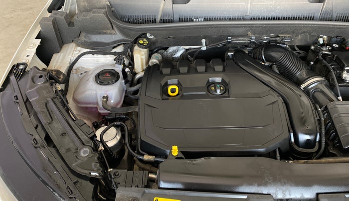 2024 Skoda KUSHAQ STYLE 1.5L TSI MT, Petrol, Manual, 17,357 km, Engine View - Right